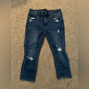 Judy Blue Mid Rise Capris Jeans